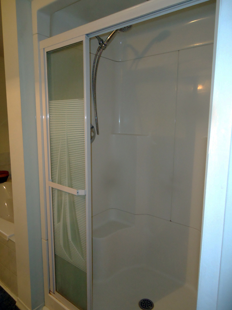 Shower Stall Restoration Hamilton, ON